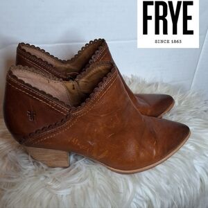 Frye Reed caramel Leather  Booties 9.5